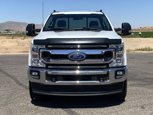 Used 2022 Ford F250 XLT w/ XLT Value Package AWD/4WD image 8