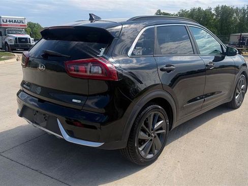 Used 2017 Kia Niro FWD image 5
