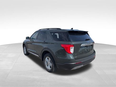 Used 2023 Ford Explorer XLT w/ Equipment Group 202A image 9