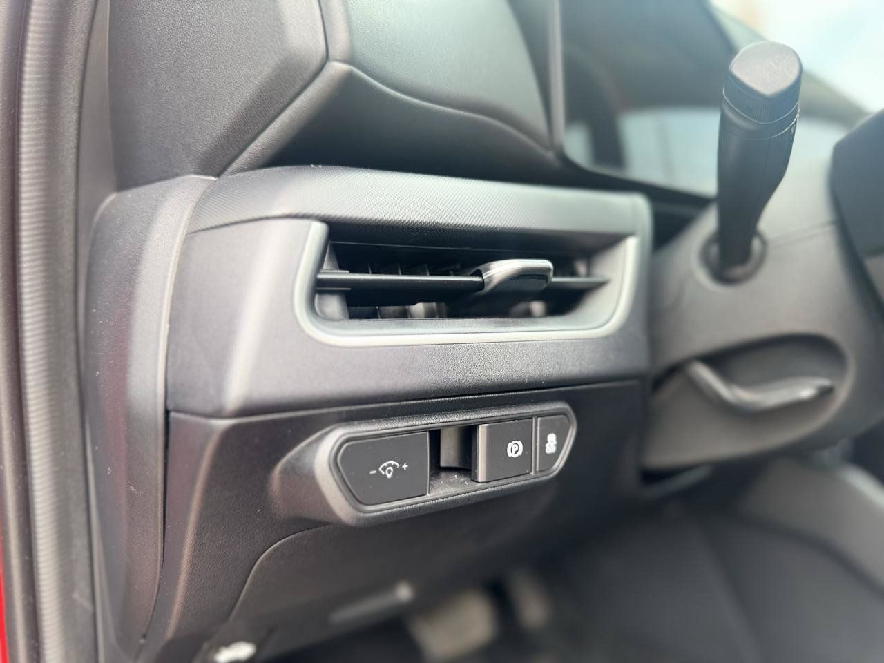Used 2025 Kia K4 FWD image 39