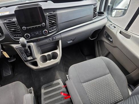 Used 2021 Ford Transit 350 XLT RWD image 21
