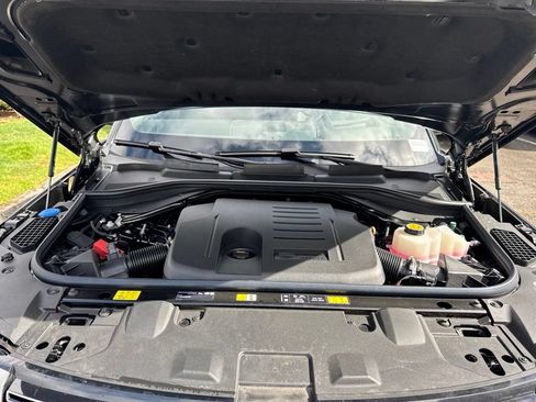 New 2026 Land Rover Range Rover SE AWD/4WD image 29