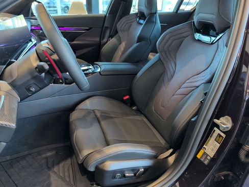 New 2026 BMW M5 Base w/ Carbon Package image 8