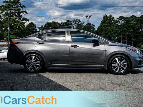 Used 2020 Nissan Versa S FWD image 10