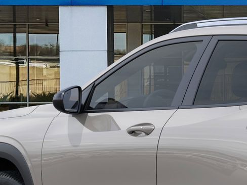New 2026 Chevrolet Trax ACTIV w/ Sunroof Package FWD image 13