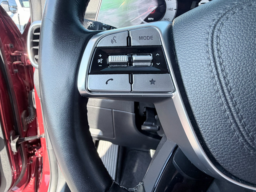 Used 2023 Kia Telluride SX Prestige AWD/4WD image 16