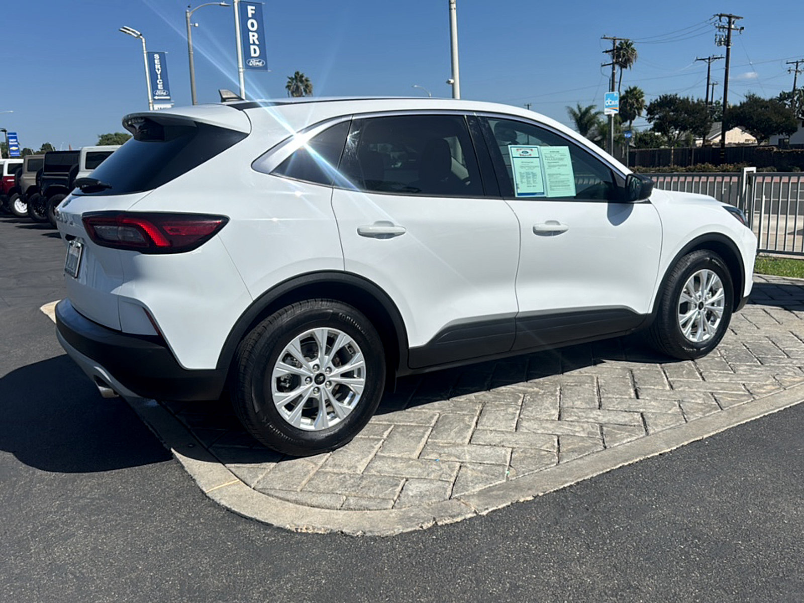 Used 2023 Ford Escape Active FWD image 2