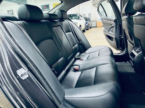 Used 2015 BMW 528i Sedan image 36