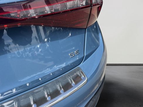 New 2026 Volkswagen Jetta SE image 6