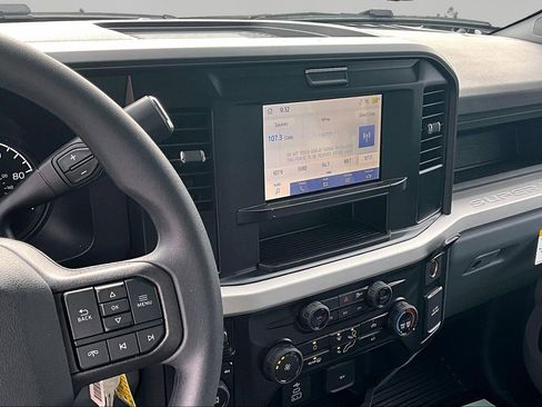 New 2026 Ford F450 XL w/ XL Chrome Package image 7