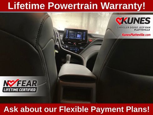 Used 2024 Toyota Camry SE image 27