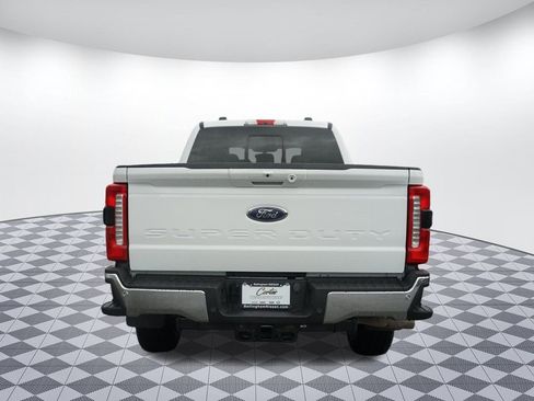Used 2024 Ford F350 Lariat image 5