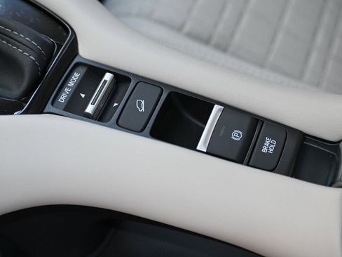 New 2027 Honda HR-V LX image 24