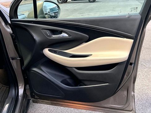 Used 2017 Buick Envision Preferred image 22
