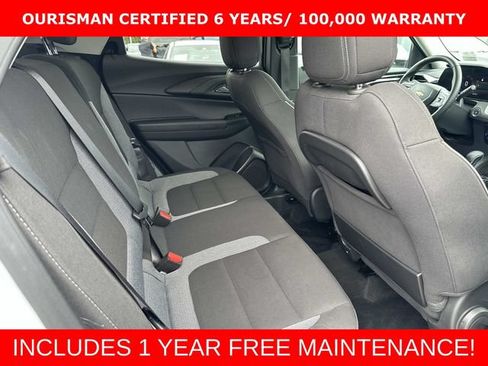 Used 2024 Chevrolet TrailBlazer LT w/ LT Cold Weather Package AWD/4WD image 12