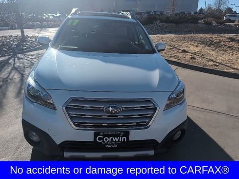 Used 2017 Subaru Outback 2.5i Limited image 2
