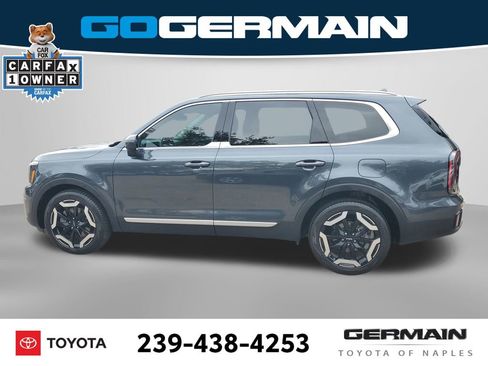 Used 2024 Kia Telluride EX image 12