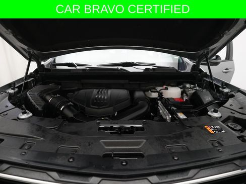 Certified 2026 Chevrolet Traverse LT AWD/4WD image 3