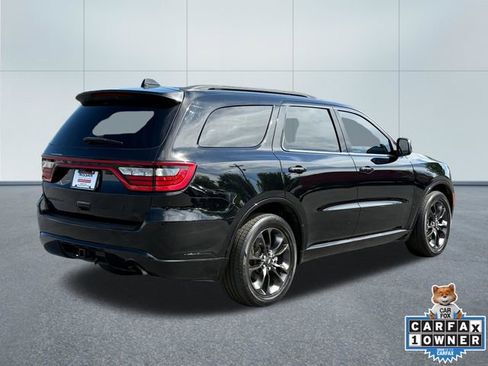 Used 2024 Dodge Durango SXT w/ SXT Blacktop Group RWD image 3