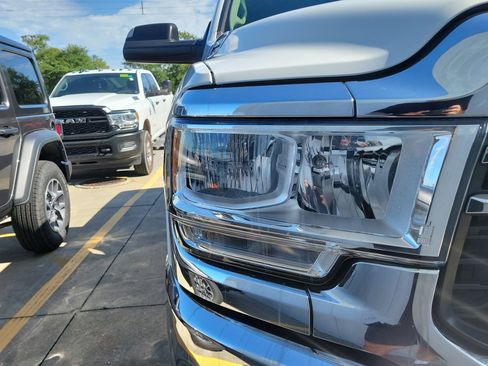 Used 2019 RAM 2500 Tradesman image 5