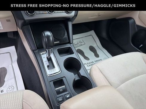 Used 2016 Subaru Outback 2.5i Premium image 21