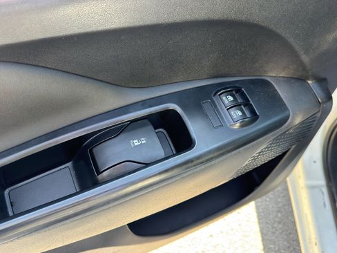 Used 2017 RAM ProMaster City Tradesman image 12