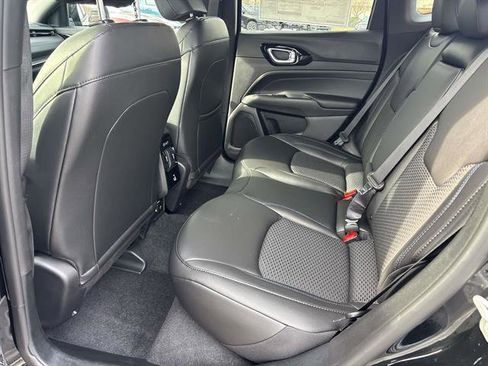 New 2026 Jeep Compass Latitude image 6