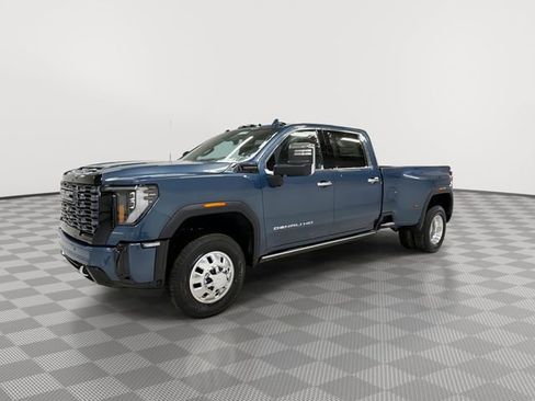 New 2026 GMC Sierra 3500 Denali Ultimate image 7