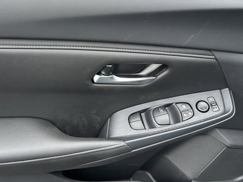 Used 2025 Nissan Sentra SV image 20