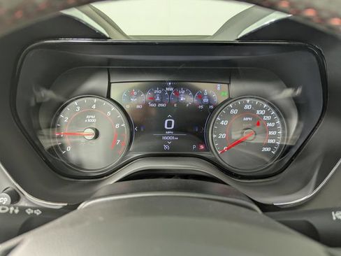 Used 2020 Chevrolet Camaro ZL1 RWD image 24