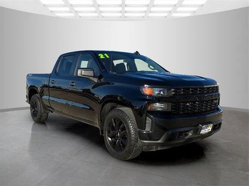 Used 2021 Chevrolet Silverado 1500 Custom w/ LPO, Dark Essentials Package image 2