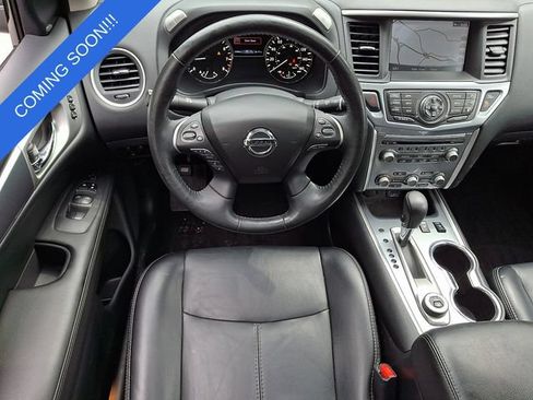 Used 2018 Nissan Pathfinder SL w/ SL Premium Package AWD/4WD image 14