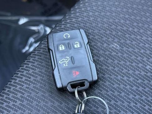 Used 2021 Chevrolet Silverado 1500 Custom image 29