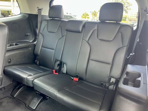 Used 2025 Kia Telluride S image 13