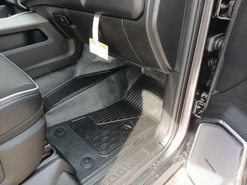 New 2026 RAM 4500 Laramie w/ Laramie Trim Package image 24