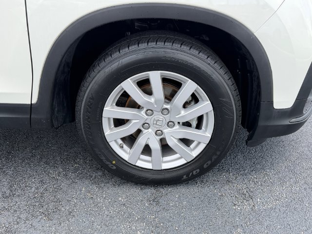 Used 2019 Honda Pilot LX image 19