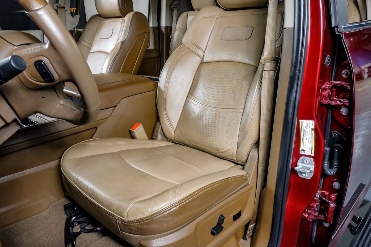Used 2022 RAM 3500 Limited AWD/4WD image 29