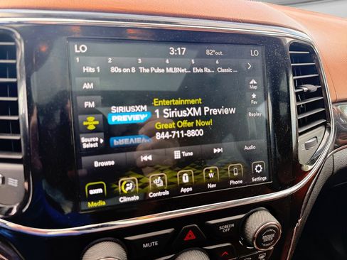 Used 2021 Jeep Grand Cherokee Overland w/ Protech Group AWD/4WD image 25