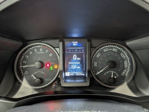 Used 2018 Toyota Tacoma TRD Pro AWD/4WD image 19