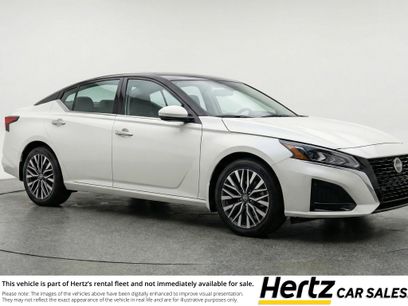 Used 2025 Nissan Altima 2.5 SV