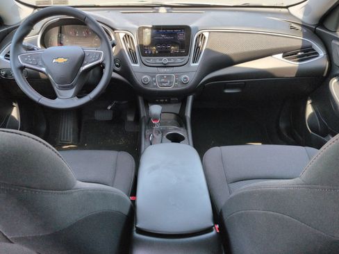 Used 2024 Chevrolet Malibu RS FWD image 20
