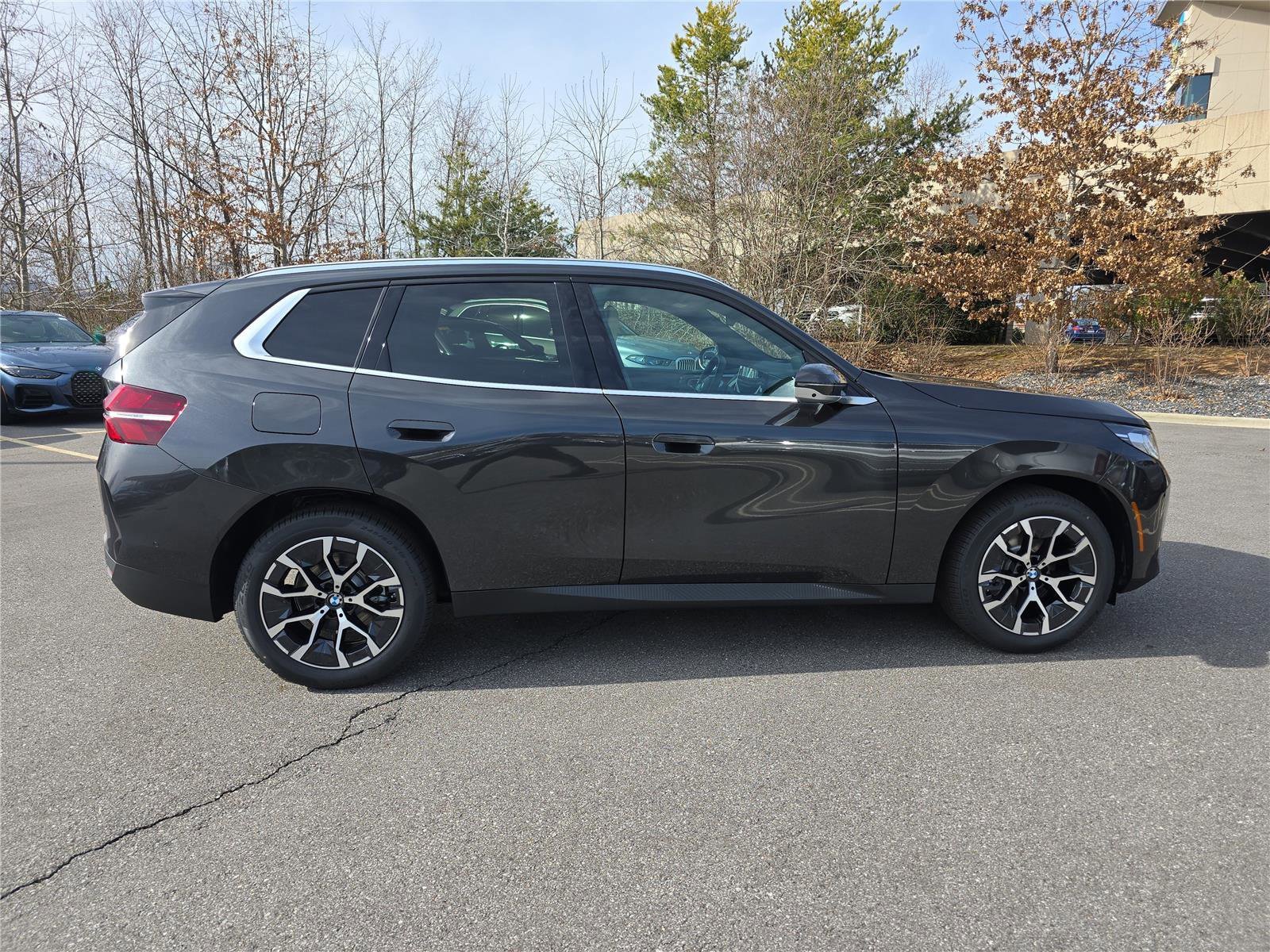 Used 2026 BMW X3 xDrive30i w/ Premium Package AWD/4WD image 2