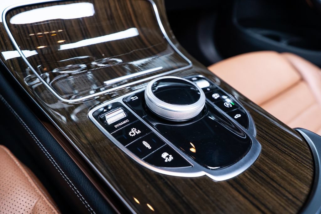 Used 2019 Mercedes-Benz GLC 43 AMG 4MATIC image 30