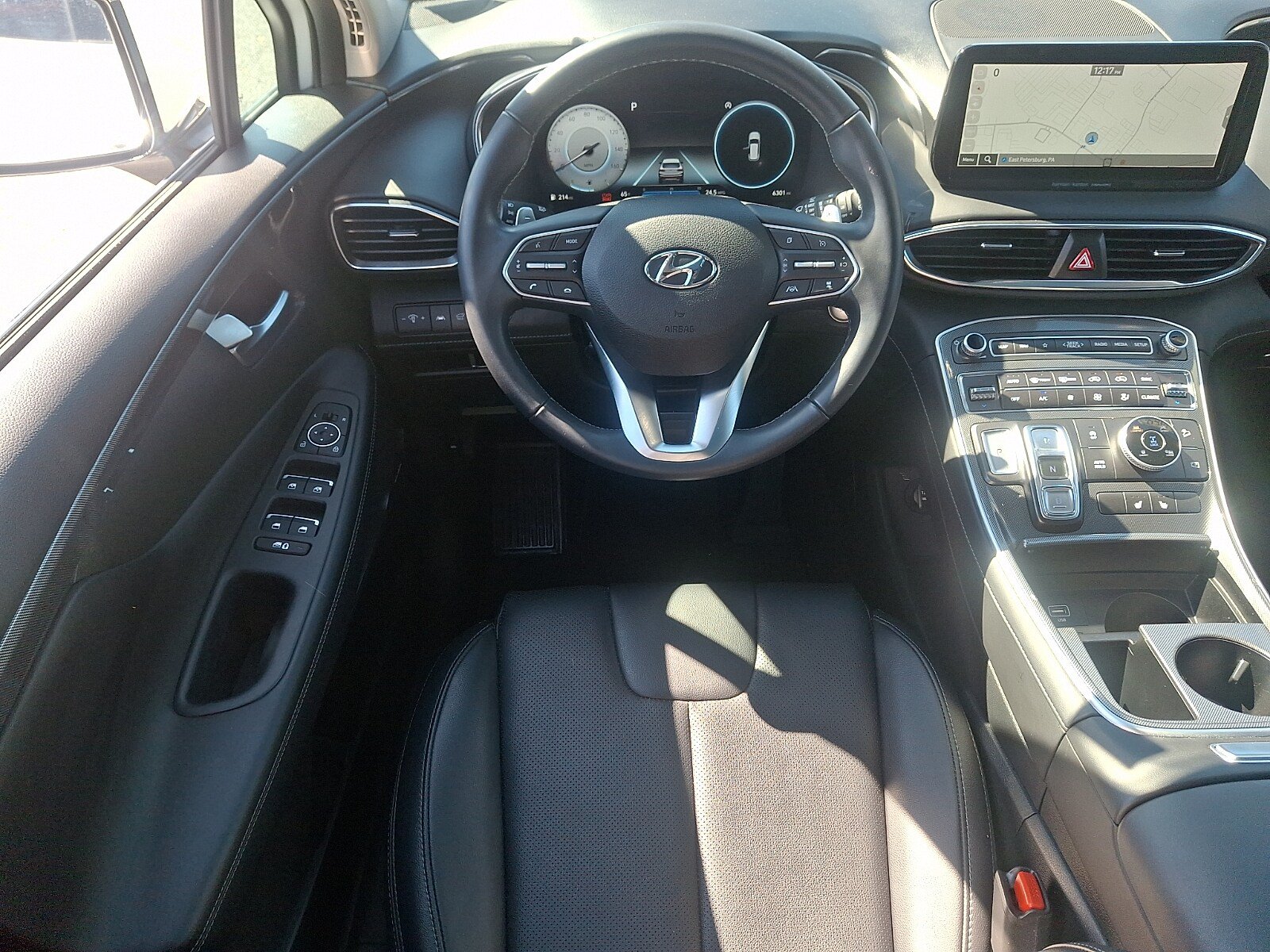Certified 2023 Hyundai Santa Fe SEL w/ Premium Package AWD/4WD image 12