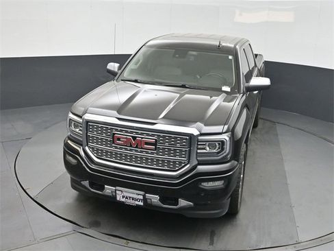 Used 2016 GMC Sierra 1500 Denali w/ Enhanced Driver Alert Package image 34