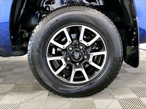 Used 2014 Toyota Tundra Limited image 8