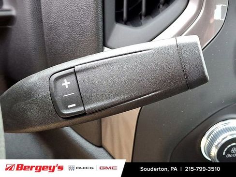 New 2025 GMC Sierra 3500 Pro w/ X31 Off-Road Package image 13