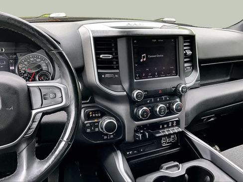 Used 2019 RAM 1500 Big Horn AWD/4WD image 7