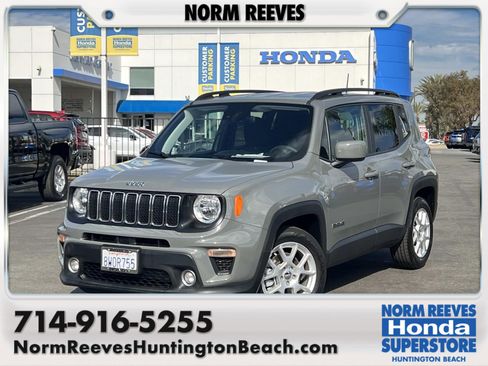 Used 2021 Jeep Renegade Latitude image 1