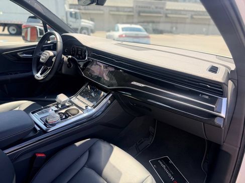Certified 2025 Audi Q7 3.0T Premium Plus AWD/4WD image 23